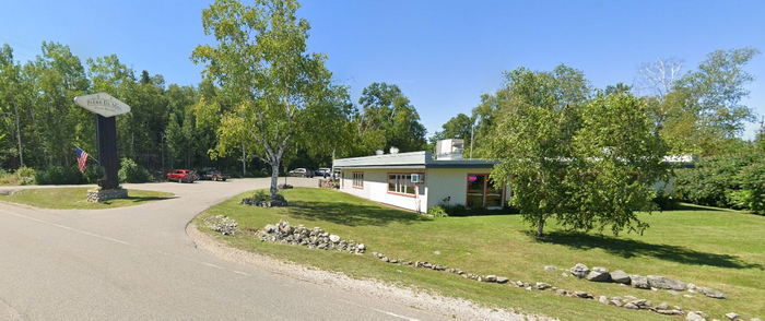 Bière de Mac Brew Works (Neath the Birches) - Web Listing (newer photo)